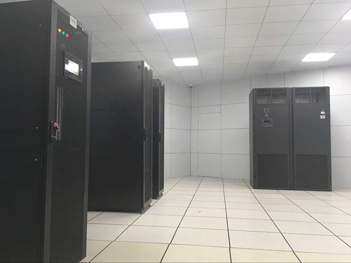 ���������˹�����ʵѵƽ̨