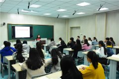 ��У��³�Ļ�����ϵ�н���ӭ����3������³��ʷ�ϵ�Ů������