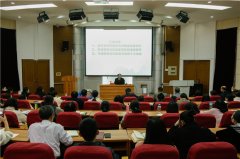 ѧУ�ٿ���Ŀ�걨������׫дר����ѵ��