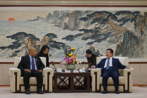 ��ƽ��ʡ����������˹��������������