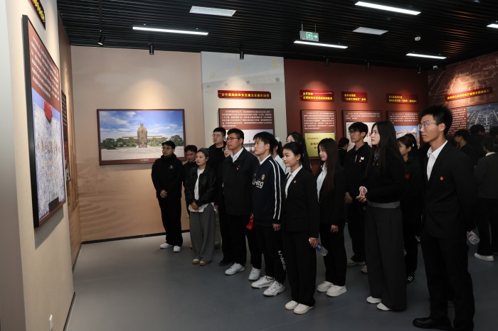 1743670983563194.jpg 1743667667168892.jpg