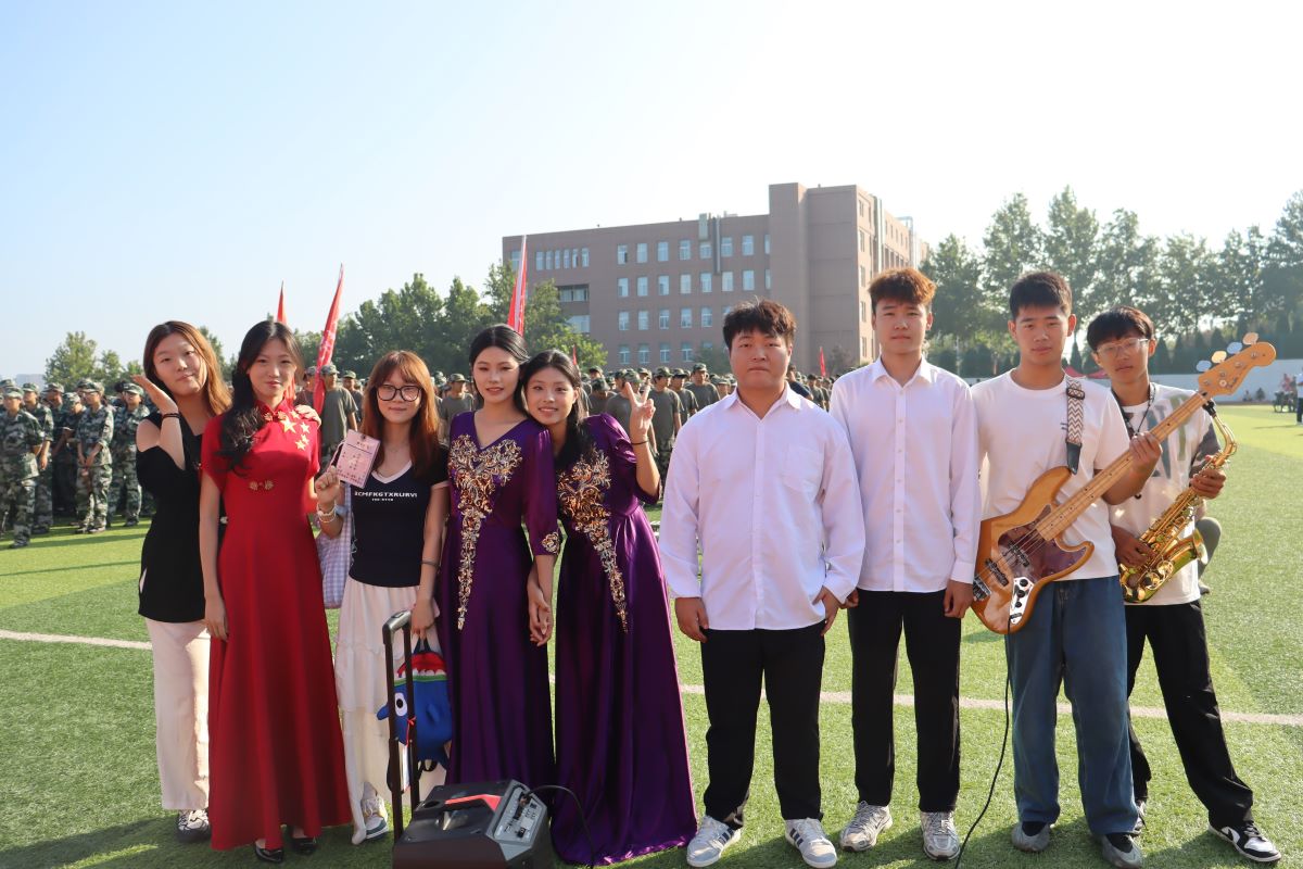 1758702679307945.jpg 2.JPG